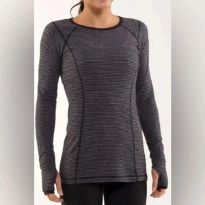 Lululemon Reversible Open Your Heart Long Sleeve Medium